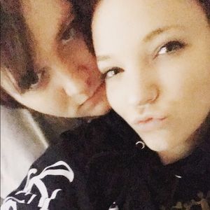 Meet your Posher, Ariel